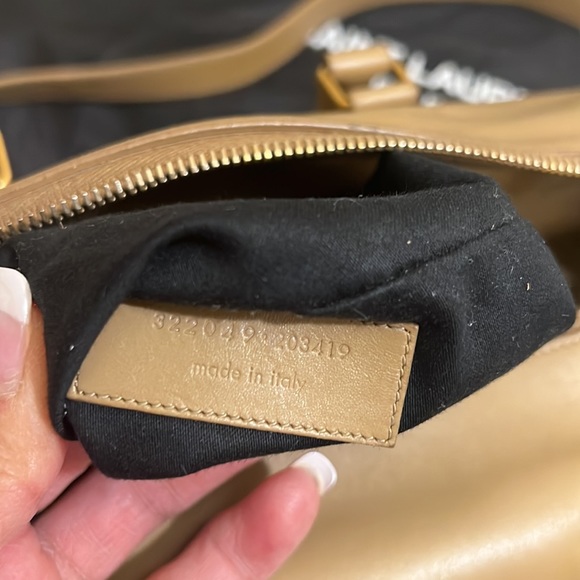 Saint Laurent two way Boston bag - Picture 9 of 12